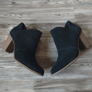 Koolaburra By UGG Nacie Black Ortholite Bootie Women's Size 10